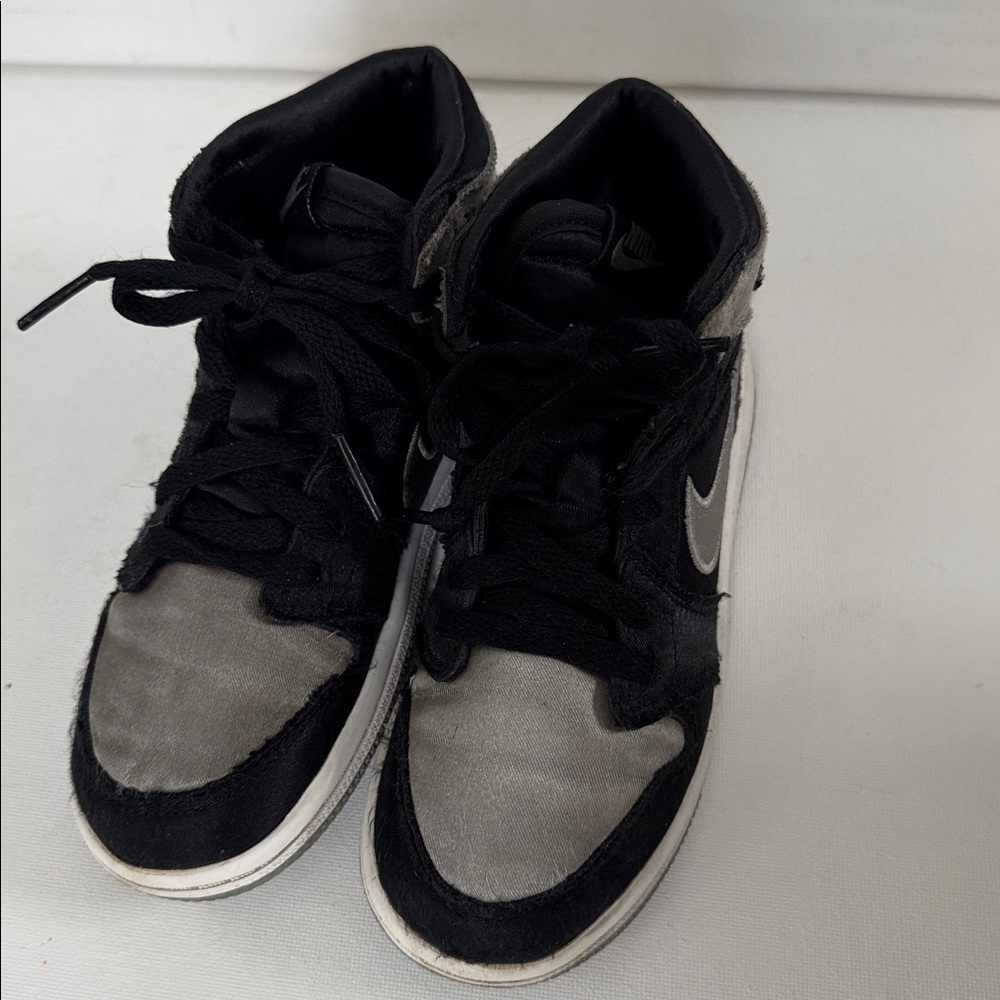 Toddler Nike Jordan 1 Retro High OG Satin Shadow Sneakers silver/black Size 10 - Picture 11 of 16